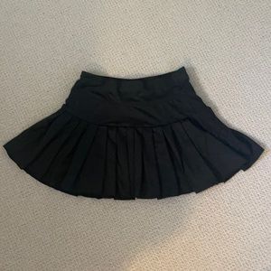 pleated tennis skirt